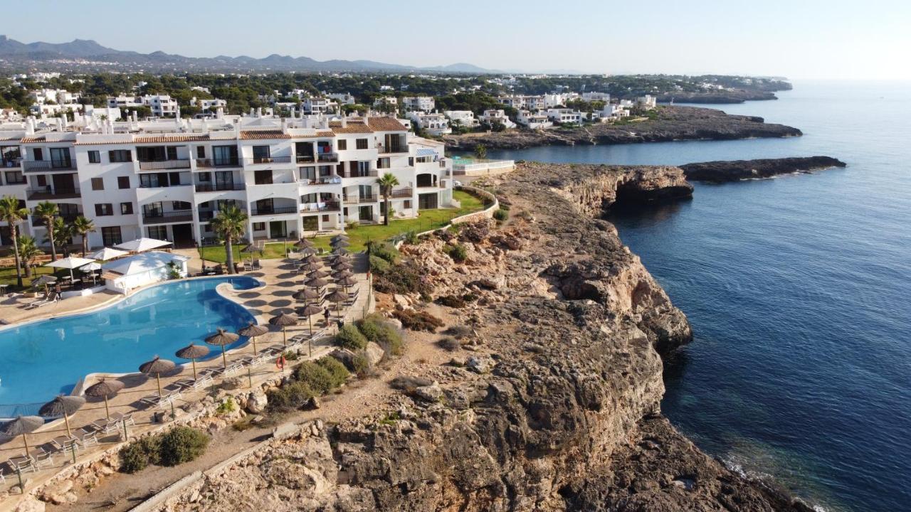 Alua Suites Las Rocas Cala D´Or Екстериор снимка