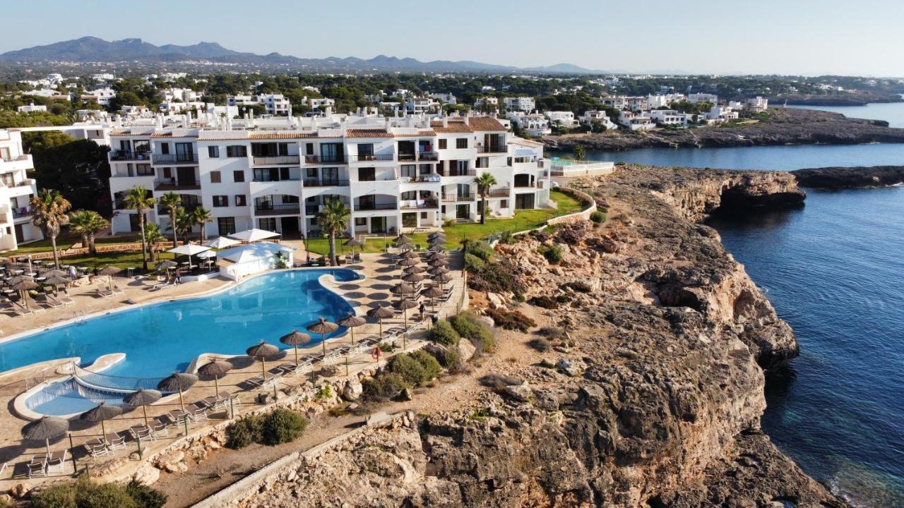 Alua Suites Las Rocas Cala D´Or Екстериор снимка